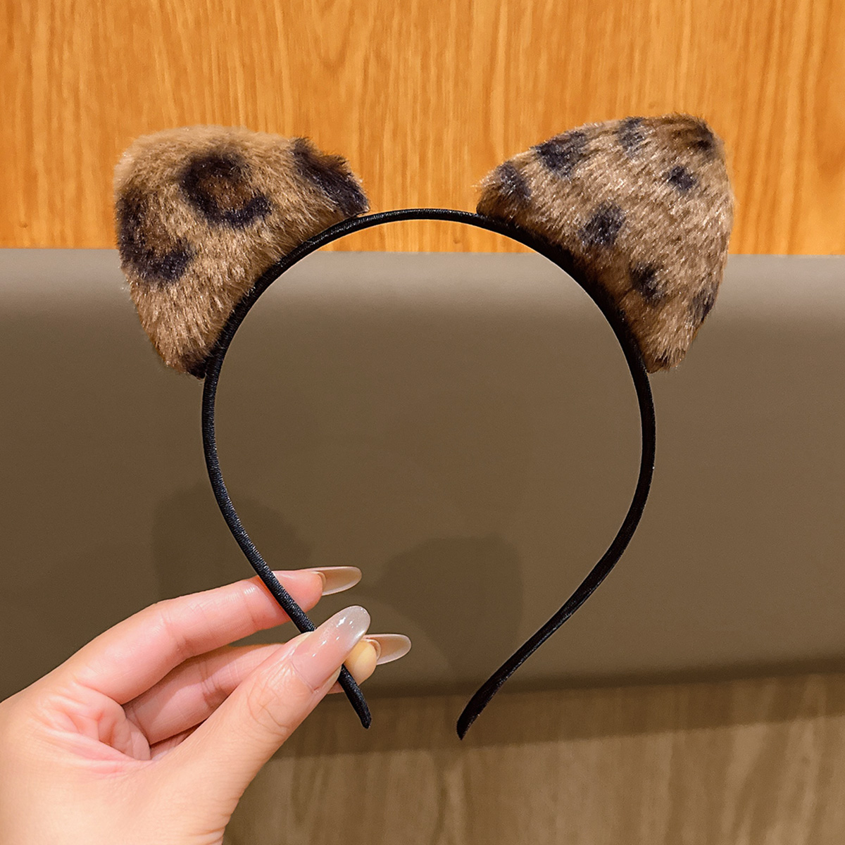 Reindeer Antlers Headband - 1 آذان قطة (خبز على شكل