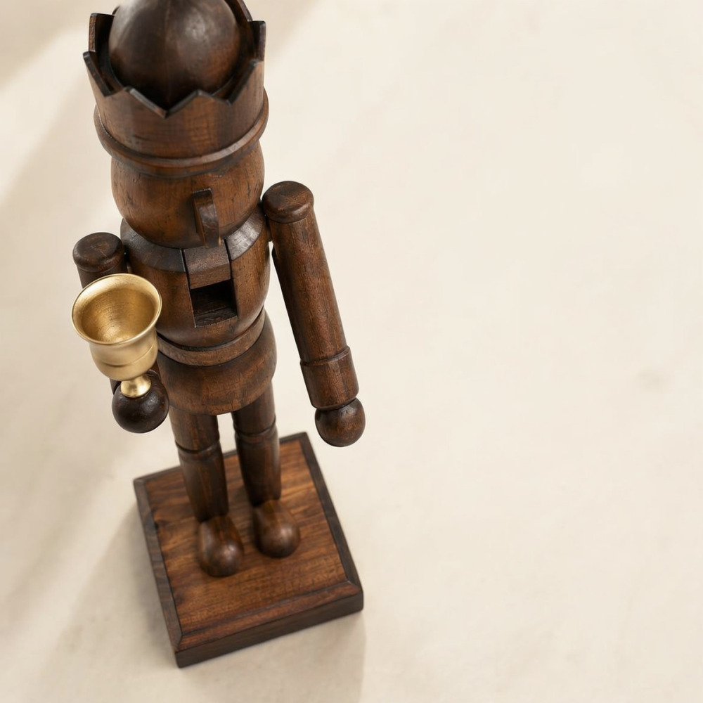 مكسرة البندق بتصميم عتيق مع حا - مراجعة Nutcracker Figurine وسعره